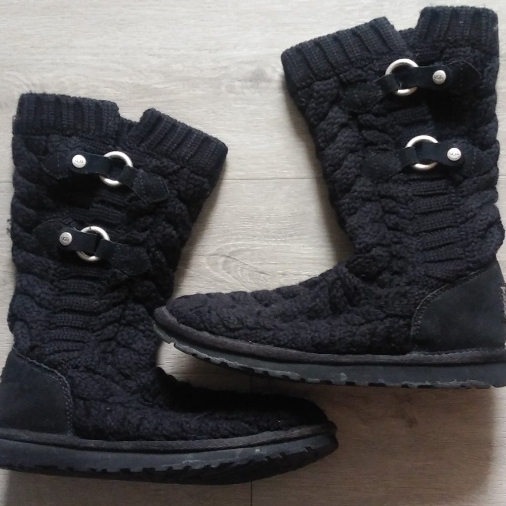 Black cable knit UGG boots